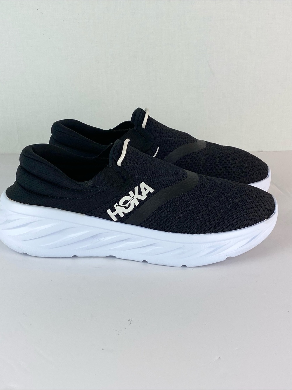 Hoka One Recovery Shoe 2. Women's Size10 Color Black/White - Picture 4 of 11